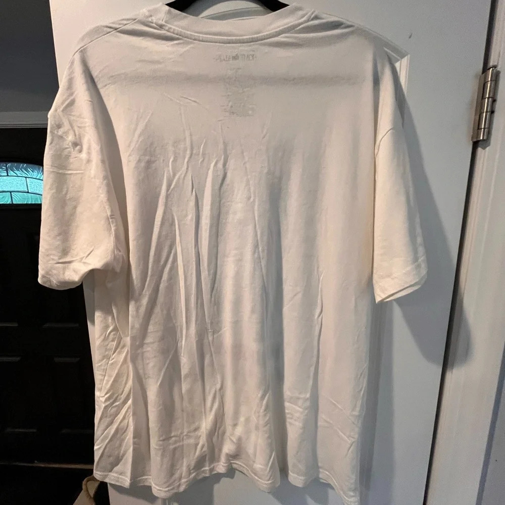 Home Alone Christmas T-Shirt - XL - Picture 4 of 4